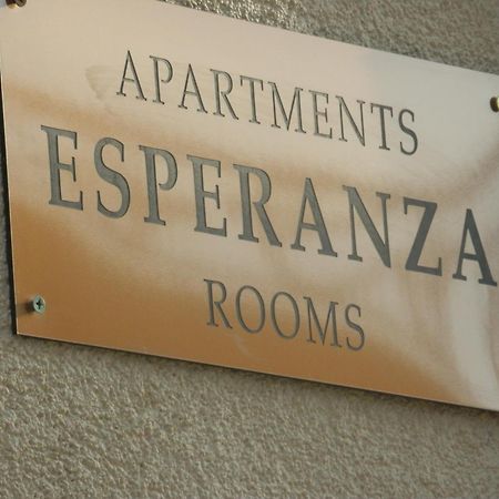Apartments Esperanza Утєха Екстер'єр фото